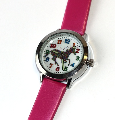Dětské hodinky Fashion Jewerly - Cválající kůň, Jednorožec, Ručičky svítí ve tmě, Free Spirit, Love Horse 3502 3500