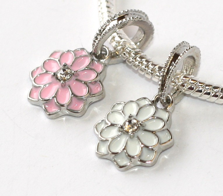 Korálek na náramek Fashion Jewerly - Přívěsek Květina, lotos pro princeznu 1814