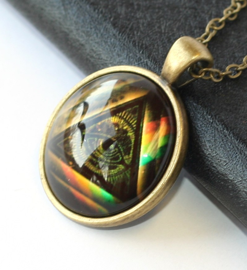 Řetízek Fashion Jewerly - Amulet Oko v pyramidě, boží zrak 1921