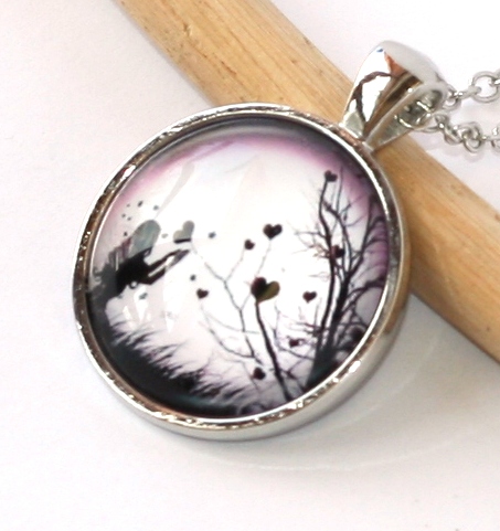 Řetízek Fashion Jewerly - Amulet Andělská Víla posílá srdíčka plná lásky 2211