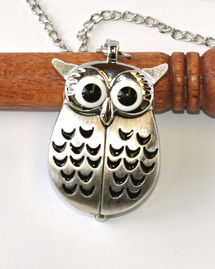 MR Kapesní Hodinky na řetízku - Stříbrná sova s otevíracími křídly 2247