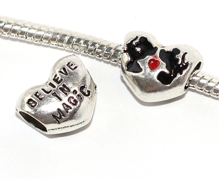 Korálek Fashion Jewerly - Silueta myšek v srdci, Minnie, Mickey, Believe in Magic 2294
