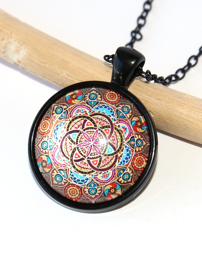 Řetízek Fashion Jewerly - Amulet Posvátná geometrie, Květ života, Merkaba, Barevná mandala v černém 2536