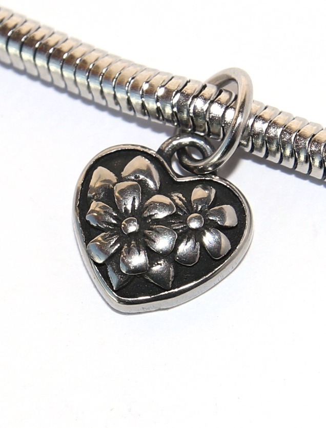 Korálek nerezový Fashion Jewerly - Přívěsek Srdce plné květin, Romantická víla 2583