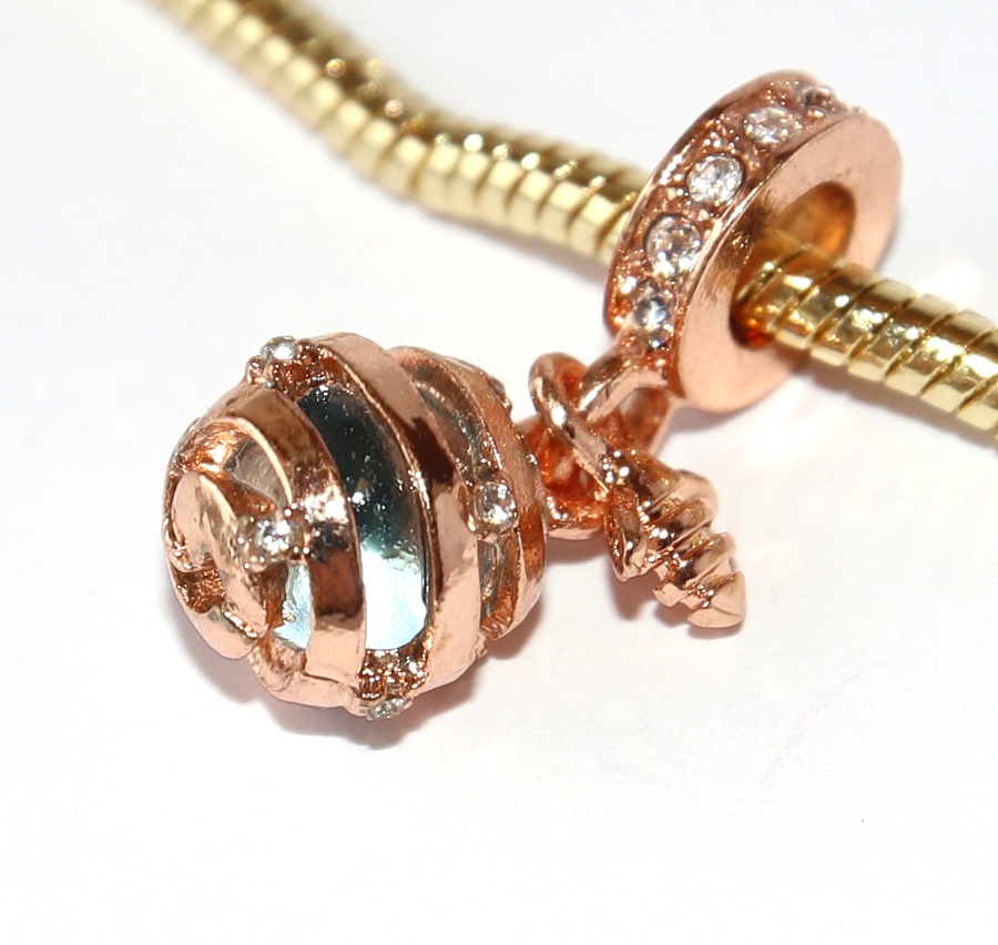 Korálek s velkým průvlekem Fashion Jewerly - Přívěsek Zlatá včela na včelím úlu, Pilná jak včelička, Medové hody, Beehive, Včelí královna 2731
