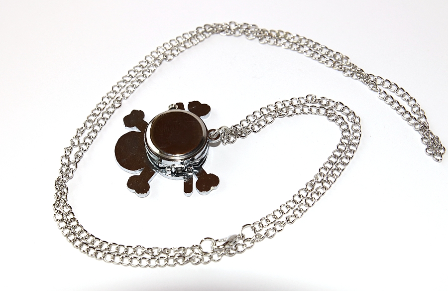 MR Otevírací Kapesní Hodinky na řetízku, stříbrná barva - Barevný pirát, Lebka se skříženými kostmi a kloboukem, Enamel fun 3015