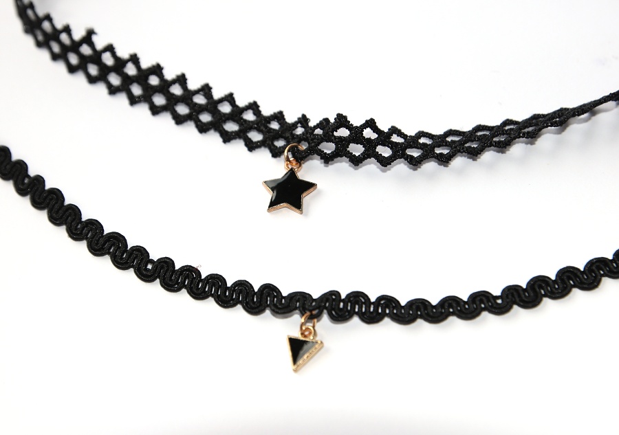 Choker Fashion Jewerly - Krajkový náhrdelník s hvězdou nebo trojúhelníkem, Elegantní styl pro moderní dívky a ženy, Be chic 3138