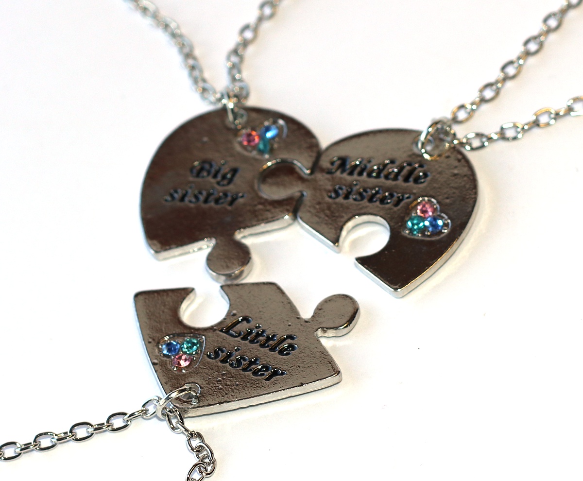 3ks Řetízky Fashion Jewerly - Malá střední a velká Sestra, Puzle v Srdci na tři díly, Největší láska, Sisters Forever 3513