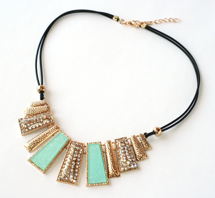 Náhrdelník Fashion Jewerly - Elegantní dáma 1037