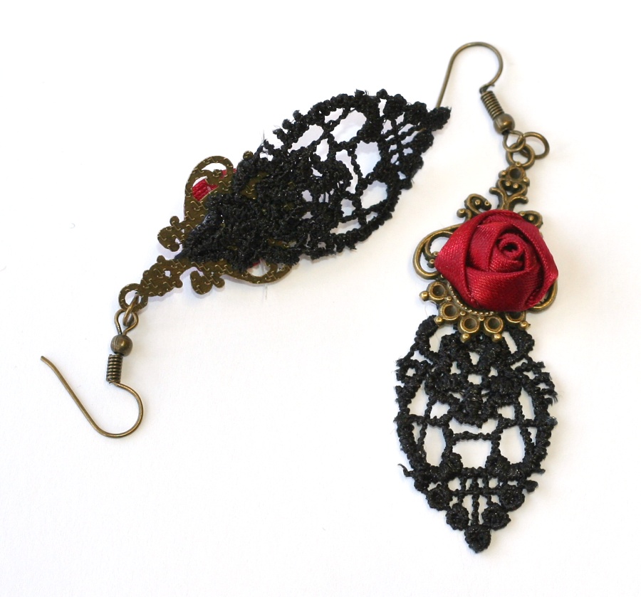 Náušnice Fashion Jewerly - Růže a černá krajka 1153