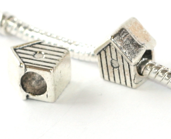 Korálek na náramek Fashion Jewerly - Dům, domek, domeček, chatka 1697