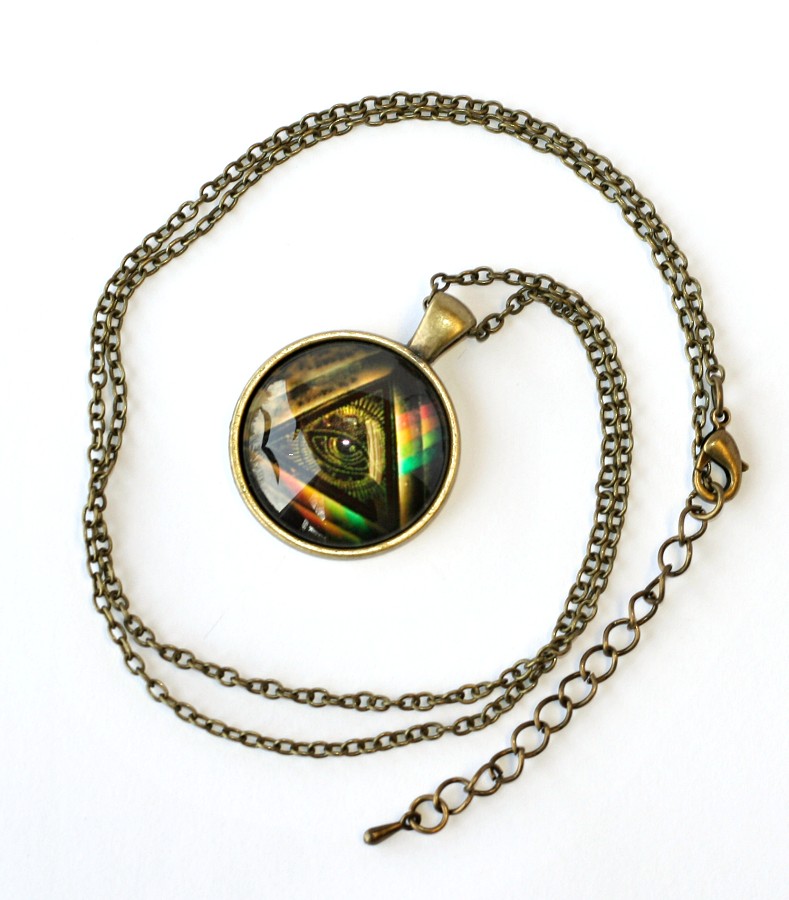 Řetízek Fashion Jewerly - Amulet Oko v pyramidě, boží zrak 1921