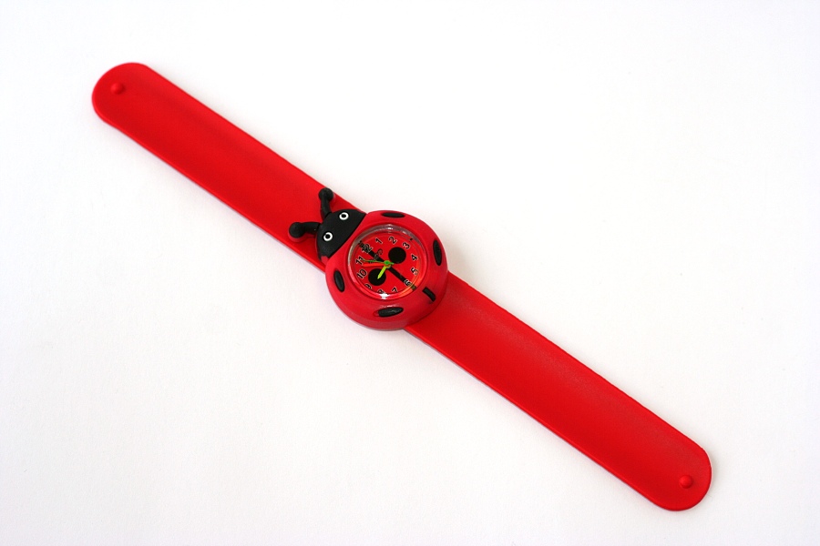 Dětské hodinky Fashion Jewerly - Omotávací Beruška 2226