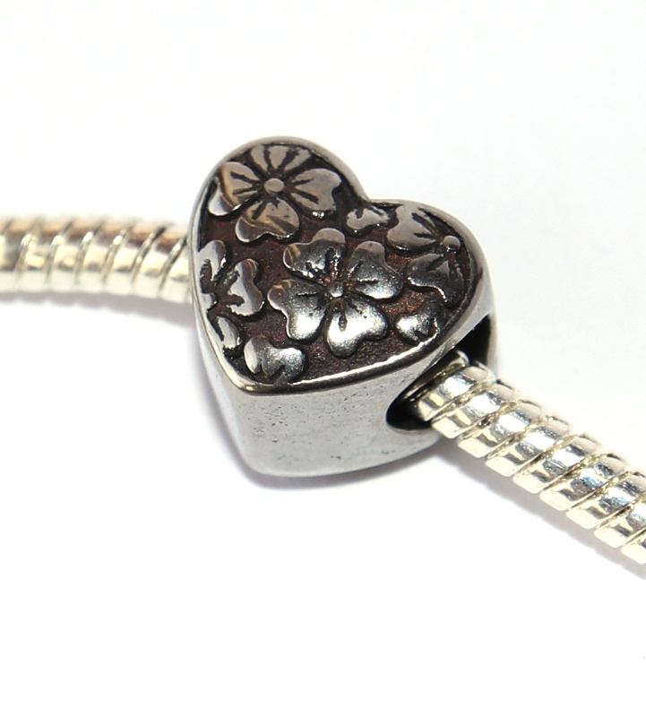 Korálek nerezový Fashion Jewerly - Srdce plné květin, Flower Heart, Miluji Tě! 2477