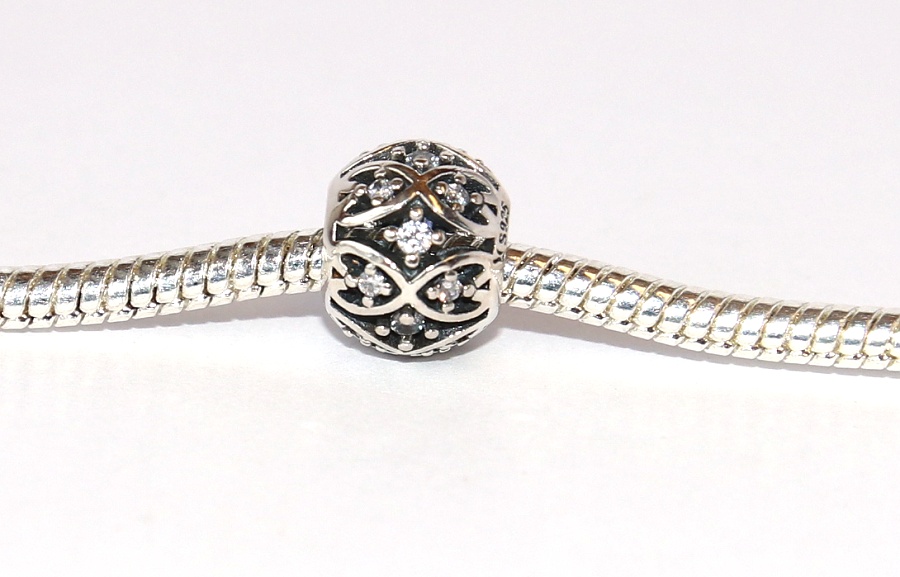 Korálek Fashion Jewerly - Stříbrná květina, Luxusní dáma, Romantický dárek 2597