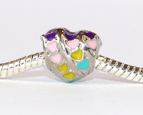 Korálek na náramek Fashion Jewerly - Srdce plné barevných srdíček pro princeznu, Heart Deluxe, Duhová kráska, Svěží léto 2618
