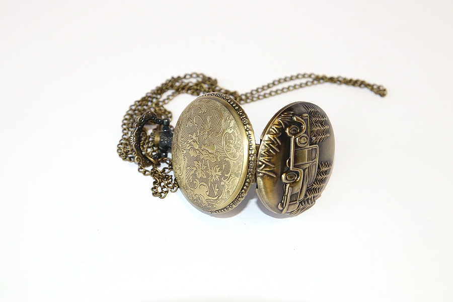 MR Otevírací Kapesní Hodinky na řetízku, bronzové - Retro nákladní auto v lese, Car Truck 2862