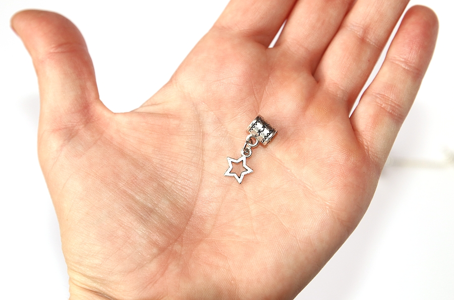 Korálek Fashion Jewerly - Přívěsek Drobná hvězdička - obrys, Obloha, Přání, Noc, Štěstí, Star 2906