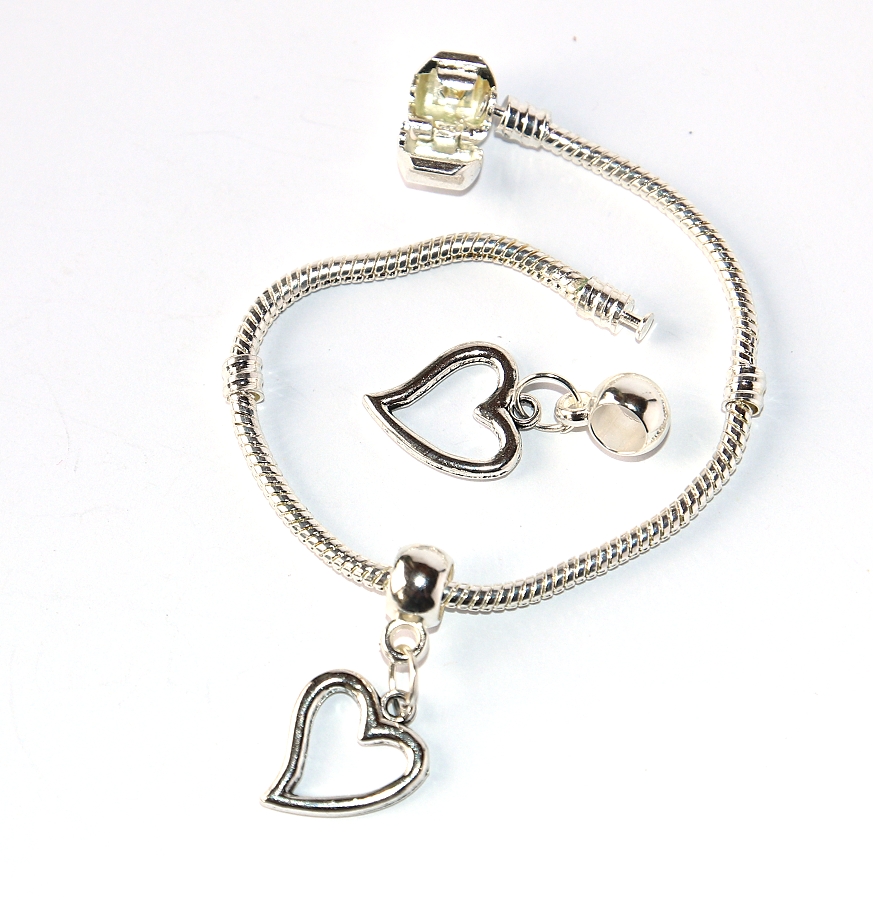 Korálek Fashion Jewerly - Srdce - obrys, Láska, Přátelství, Rodina, Touha, Hearth 2909