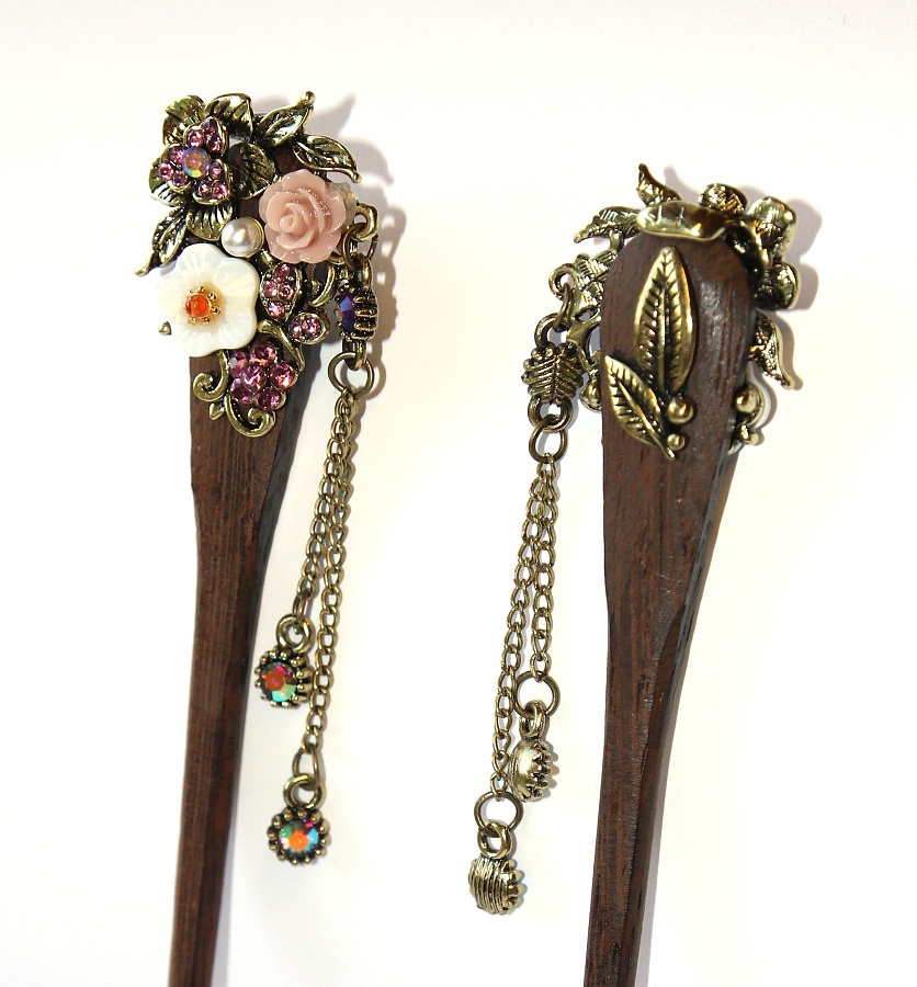 MR Jehla do Vlasů, Elegantní zápich - Dřevěná jehlice s květinkami a kamínky, Luxusní dáma, Elegance Modern Style 3360