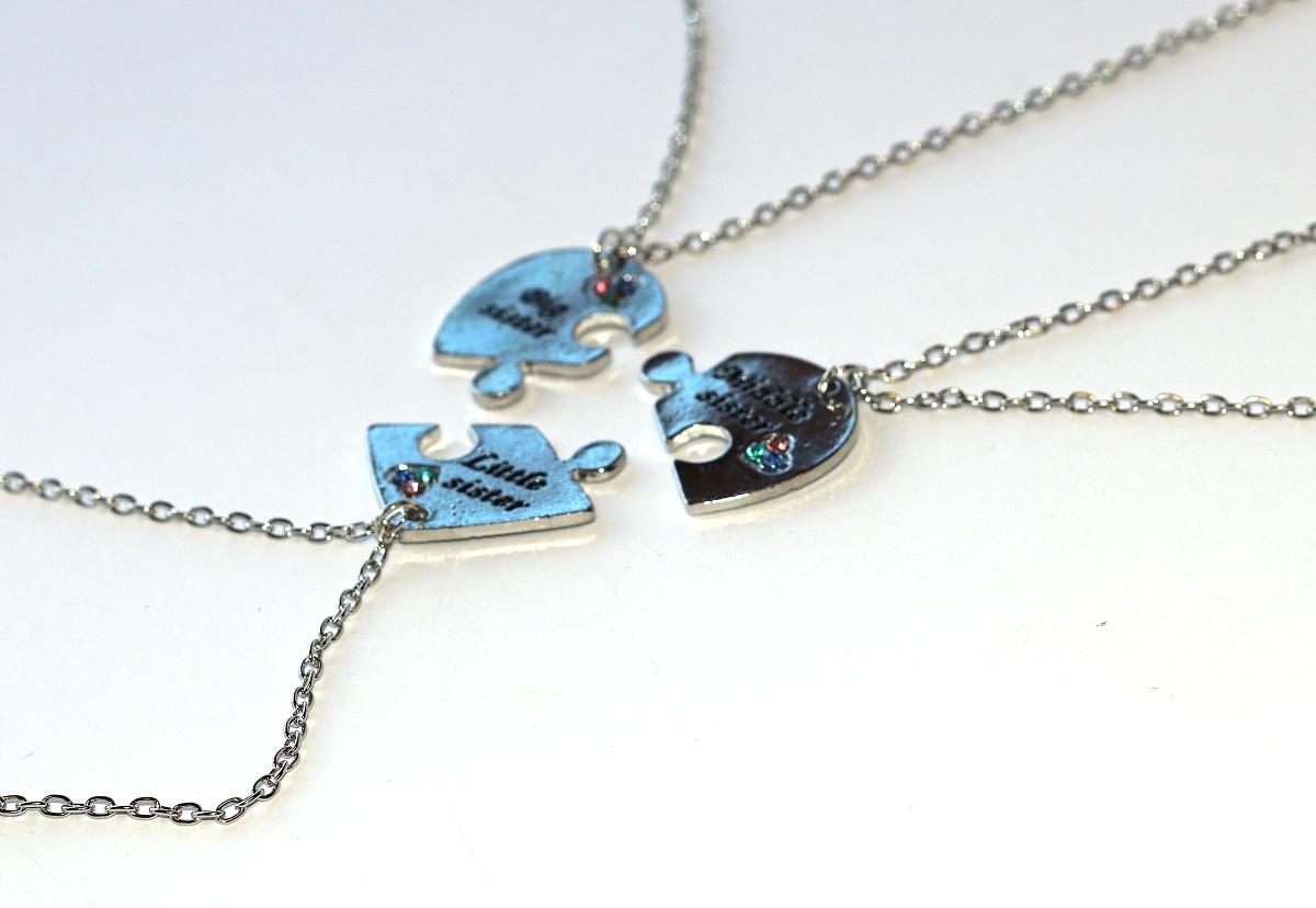 3ks Řetízky Fashion Jewerly - Malá střední a velká Sestra, Puzle v Srdci na tři díly, Největší láska, Sisters Forever 3513