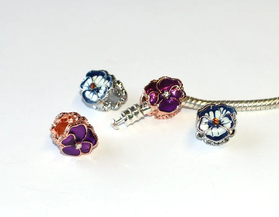 Korálek Fashion Jewerly na náramek nebo řetízek - Lilie barevná glazovaná s kamínkem, Romantická Květina pro Princeznu 3610