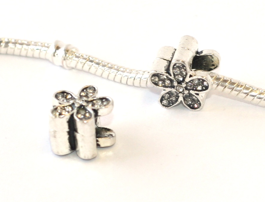 Korálek na náramek Fashion Jewerly - Zdobená květina 1371