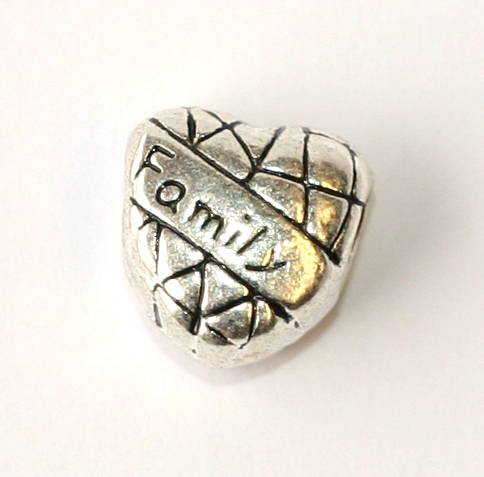 Korálek na náramek Fashion Jewerly - Srdce s nápisem Family, Rodina 1874