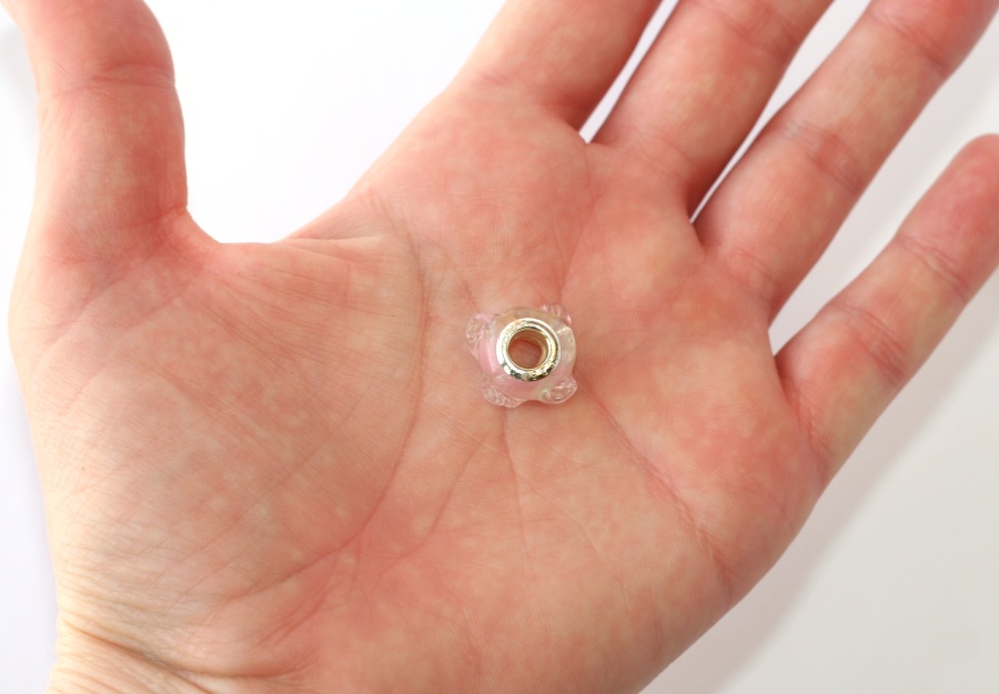Korálek na náramek Fashion Jewerly - Skleněná princezna vystrkuje růžky 2114