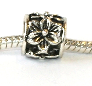 Korálek na náramek Fashion Jewerly - Květina, Víla na paloučku 2171