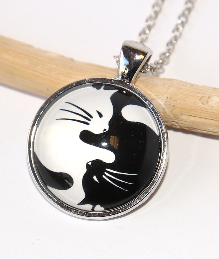 Řetízek Fashion Jewerly - Amulet Kočky, Černobílý Jin Jang, Rovnováha, Balance 2541