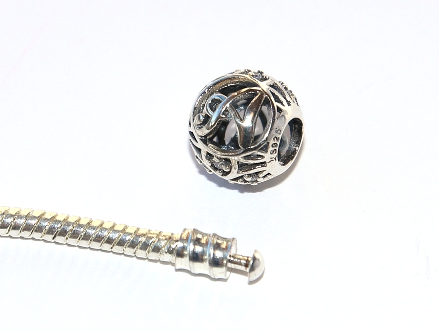 Korálek Fashion Jewerly - Písmeno A, Květinová víla, Stříbrná květina 2596