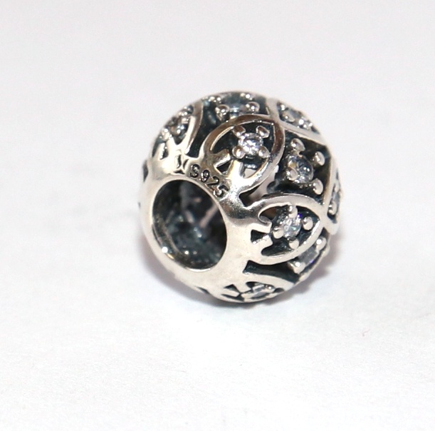 Korálek Fashion Jewerly - Stříbrná květina, Luxusní dáma, Romantický dárek 2597