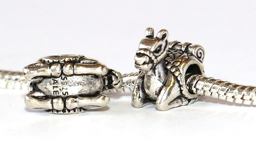 Korálek na náramek Fashion Jewerly - Velbloud, Love sand and warm 2655