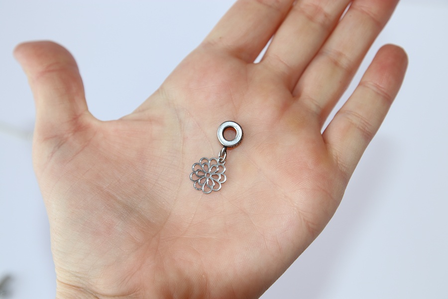 Korálek nerezový Fashion Jewerly - Přívěsek Květina, Něžná princezna, Květinová víla, Love flowers 2695