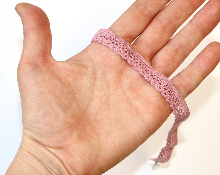 JoyKa Choker, náhrdelník okolo krku, Originalní jediné kusy s příběhem - Něžná, růžová krajka, Staročeská Dívčina, Santiago de Compostela, Cutie for life 3352