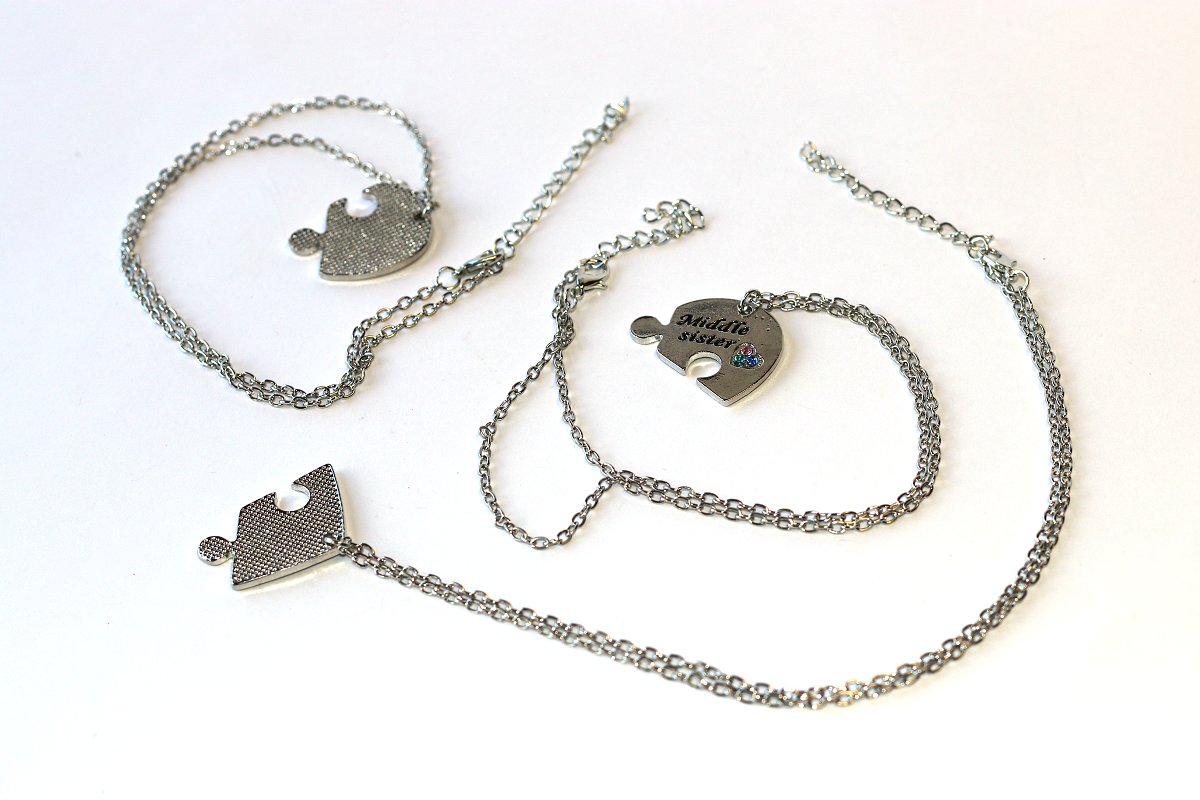 3ks Řetízky Fashion Jewerly - Malá střední a velká Sestra, Puzle v Srdci na tři díly, Největší láska, Sisters Forever 3513