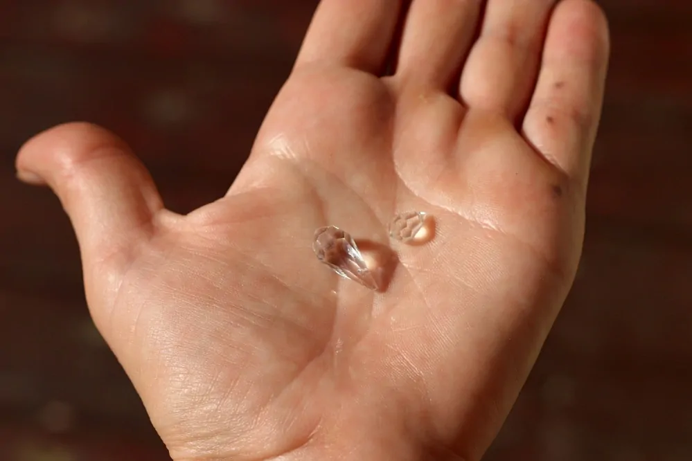 Joyka Křištálové korálky 2 x 1 cm a mini - Zářivá Broušená Kapka Drobná Skleněná, Duhové paprsky, Česká výroba, Starožitnost z lustrů, Lapač světla 3619