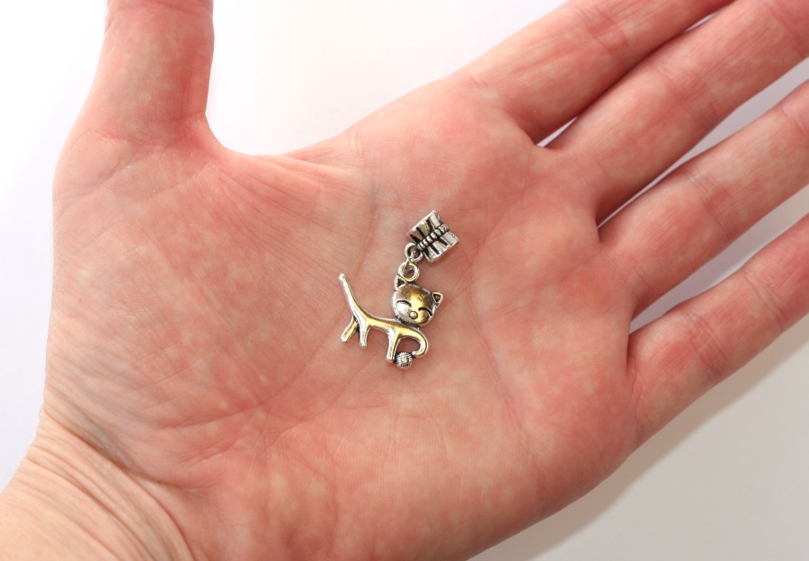 Korálek na náramek Fashion Jewerly - Přívěsek Kočka s klubíčkem 2122