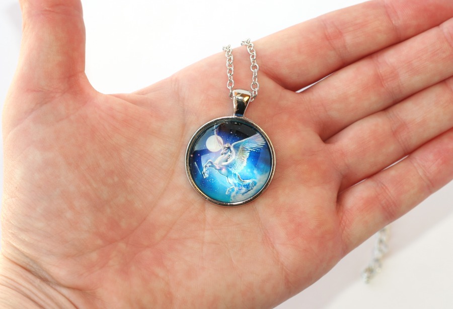 Řetízek Fashion Jewerly - Amulet Létající kůň, Pegas, Měsíční ochránce 2201