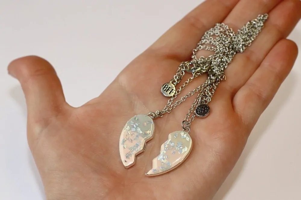 2ks Řetízky párové Fashion Jewerly - Srdce s perletí, Nejlepší přátelé, Best Friends 3607