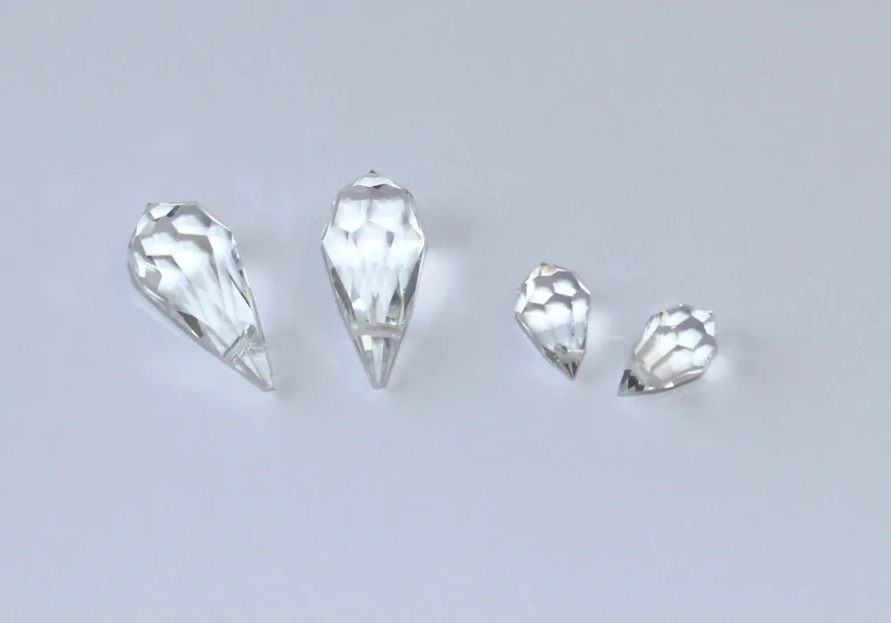 Joyka Křištálové korálky 2 x 1 cm a mini - Zářivá Broušená Kapka Drobná Skleněná, Duhové paprsky, Česká výroba, Starožitnost z lustrů, Lapač světla 3619