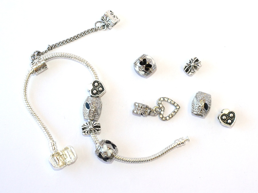 Korálky na náramek Fashion Jewerly - Srdcová dáme hraje poker 1581