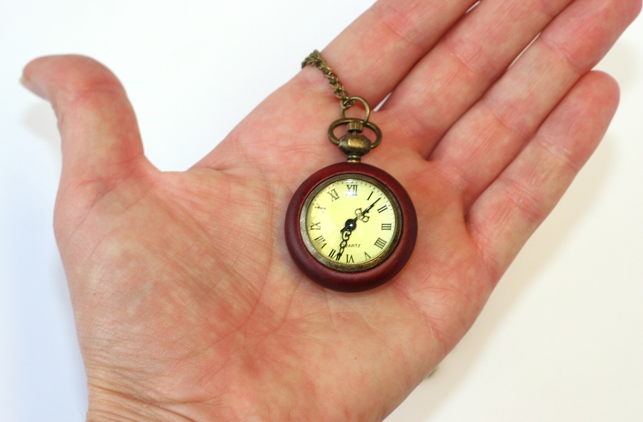 MR kapesní hodinky na řetízku - Skleněná koule průhledná, Dřevěná obruč 1789