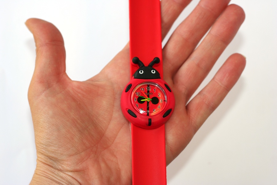 Dětské hodinky Fashion Jewerly - Omotávací Beruška 2226