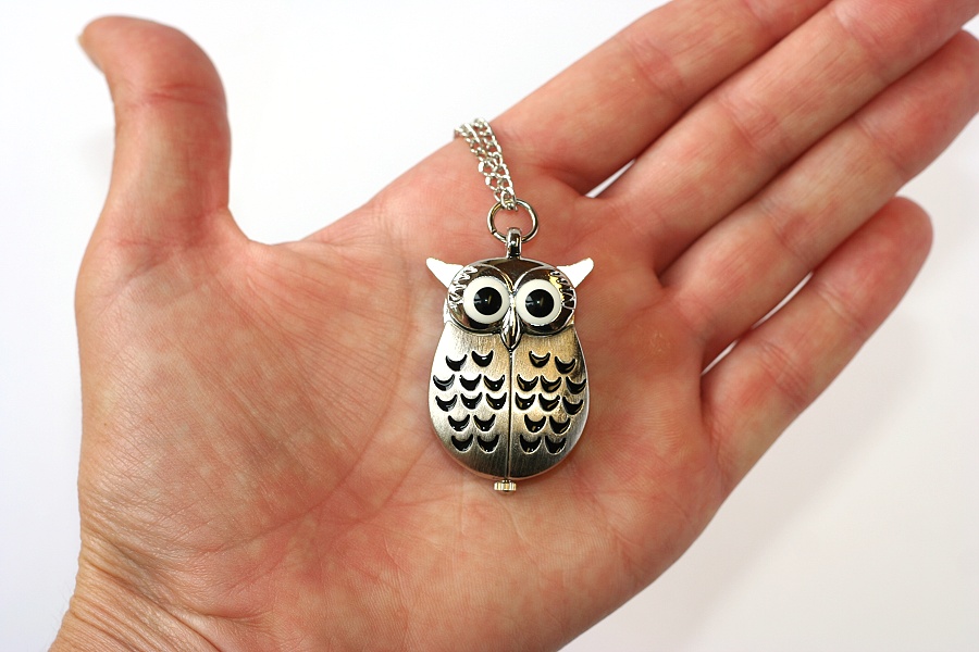 MR Kapesní Hodinky na řetízku - Stříbrná sova s otevíracími křídly 2247