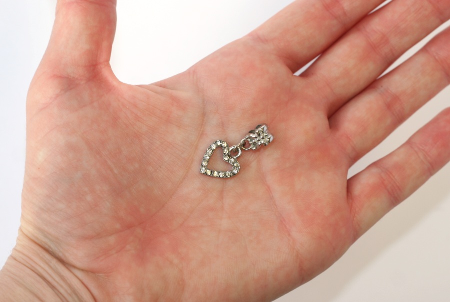 Korálek Fashion Jewerly - Přívěsek Srdce zdobené kamínky 2140