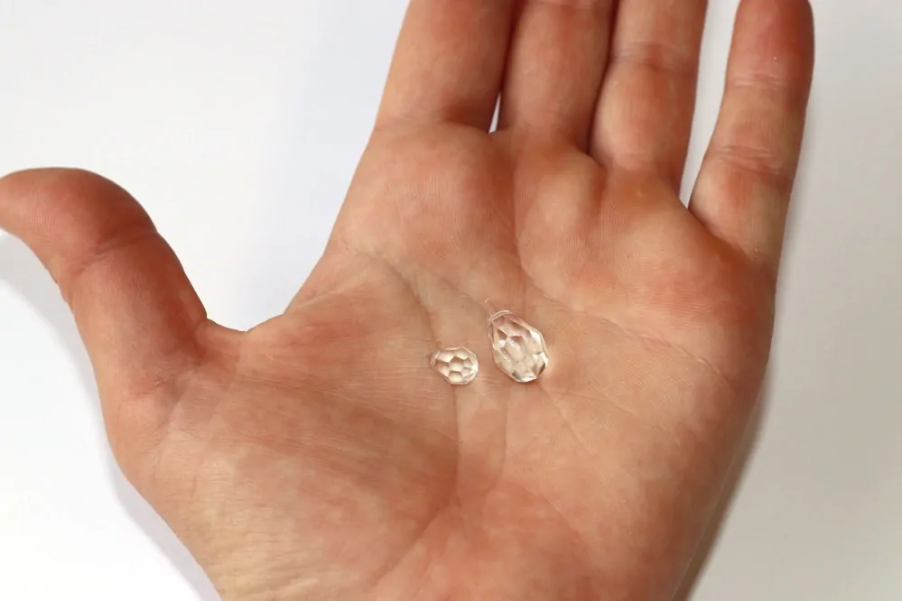 Joyka Křištálové korálky 2 x 1 cm a mini - Zářivá Broušená Kapka Drobná Skleněná, Duhové paprsky, Česká výroba, Starožitnost z lustrů, Lapač světla 3619